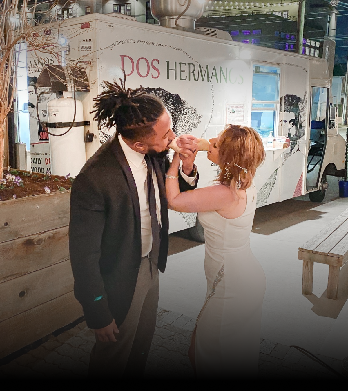 Dos Hermanos catering at a wedding